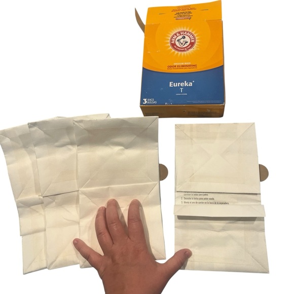 Arm & Hammer Eureka T Vacuum Bags Odor Eliminating 4 Bags Total 63115D‎ - Picture 4 of 7